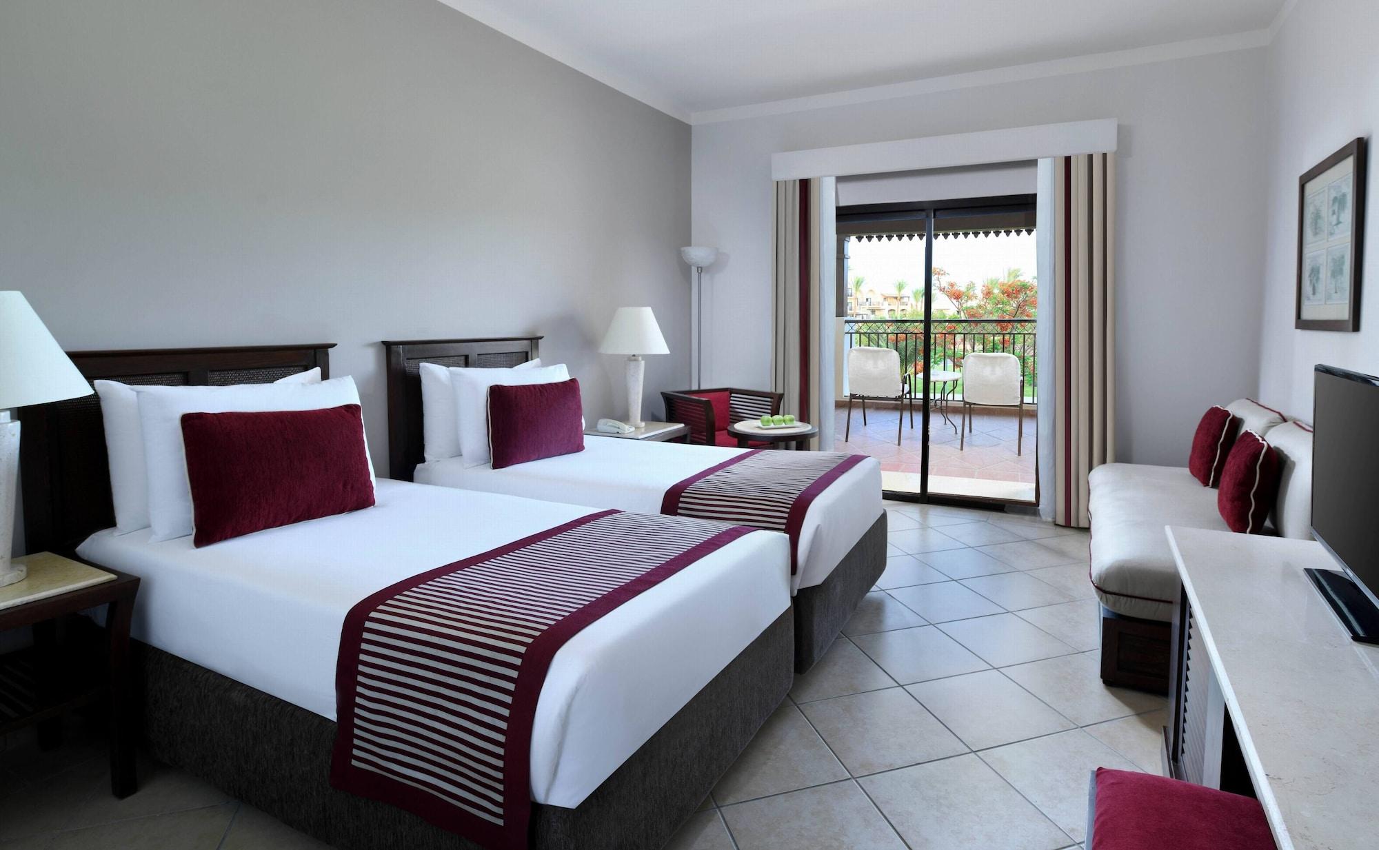 Jaz Belvedere Sharm El Sheikk Exterior foto A room at the Hilton Sharm El Sheikh